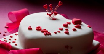 Hình ảnh bánh sinh nhật độc đáo và lãng mạn tặng người yêu đẹp nhất 2016