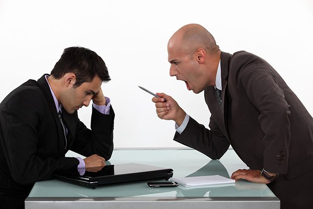 
                        Phải làm gì khi mối quan hệ giữa nhân viên và sếp căng thẳng?
                     0