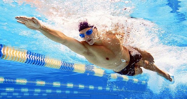 
                        10 lý do bạn nên đăng ký một khóa tập bơi trong mùa hè này
                     1