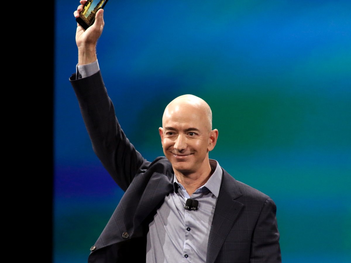 
                        Những điều thú vị xung quanh cuộc sống của Jeff Bezos - sáng lập và CEO của Amazon
                     19
