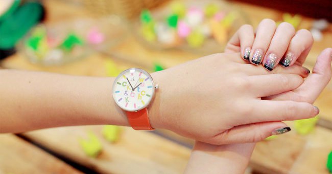 
                        Bạn đã biết cách đeo đồng hồ sao cho đẹp chưa?
                     1