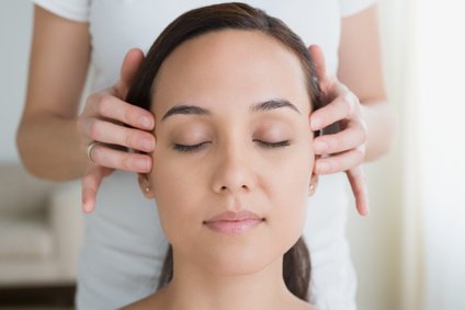
                        12 cách chữa đau đầu tức thì không cần dùng thuốc
                     10