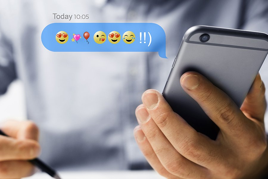 
                        Hãy cẩn thận khi “lạm dụng” biểu tượng cảm xúc emoji tại nơi làm việc
                     0