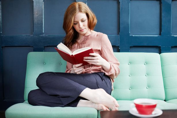 
                        4 lợi ích của thói quen đọc một cuốn sách nhiều hơn một lần
                     2