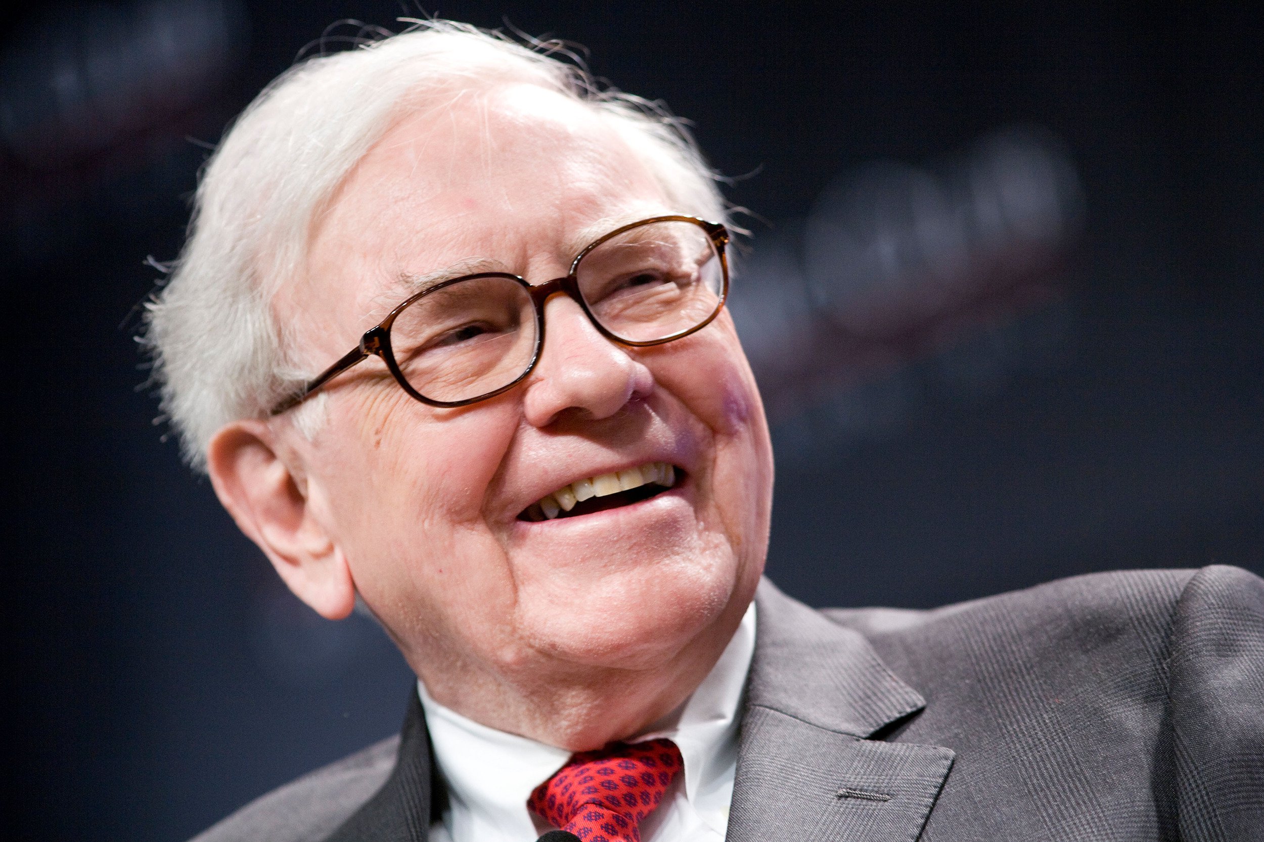 
                        9 nguyên tắc "bất thành văn" của Warren Buffett
                     1