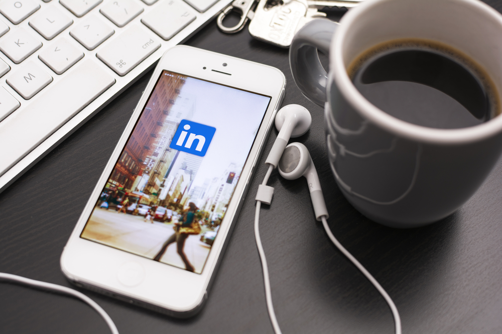 
                        3 bước để thu hút nhà tuyển dụng trên LinkedIn
                     0