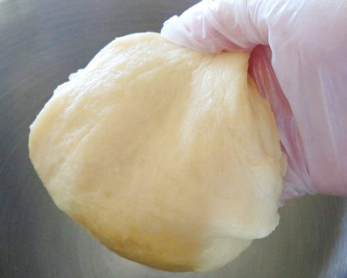 
                        Cách làm bánh Trung thu ngàn lớp kiểu Nhật độc đáo
                     1