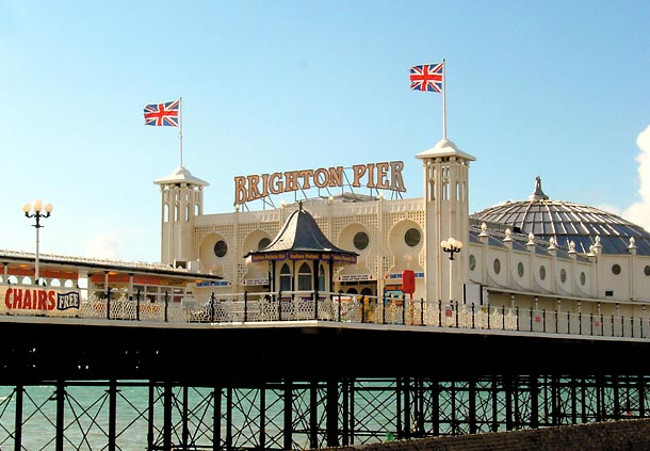 
                        10 nơi cần đến xem và trải nghiệm khi đến thăm thành phố Brighton, Vương quốc Anh
                     3