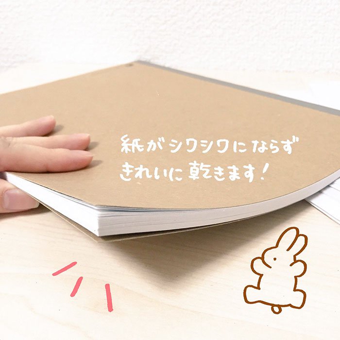 
                        Giải cứu những trang sách ướt sũng bằng mẹo "cực kỳ đơn giản" đến từ Nhật Bản
                     3