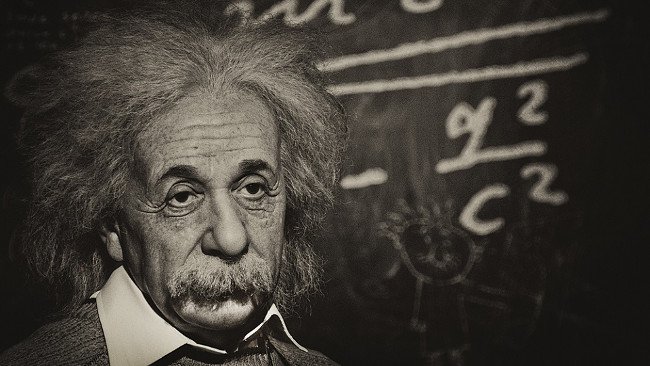 
                        7 bài học cuộc sống quý giá từ Albert Einstein
                     0