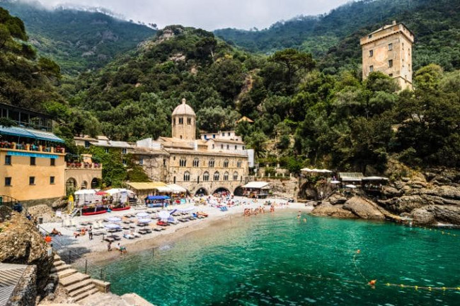 
                        Mãn nhãn trước 10 bãi biển đẹp nhất Italy
                     1