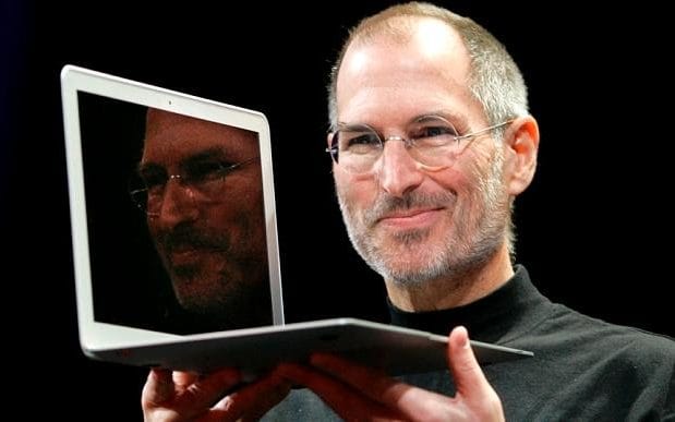 
                        9 bí quyết để thuyết trình hay như Steve Jobs
                     2