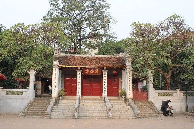 
                        Các địa điểm làm lễ cúng sao giải hạn nổi tiếng ở Hà Nội
                     6