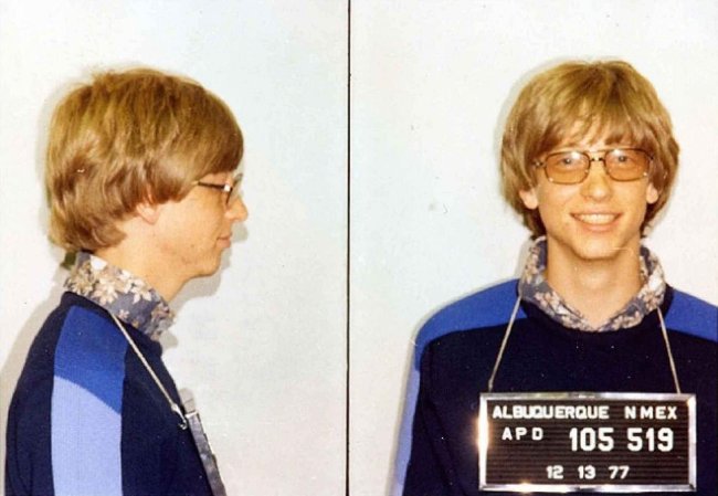 
                        Vì sao Bill Gates được gọi là một nhà "thiên tài lập dị"?
                     5