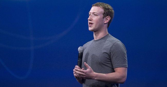 
                        17 điều thú vị về nhà tỷ phú Mark Zuckerberg có thể bạn chưa biết
                     2