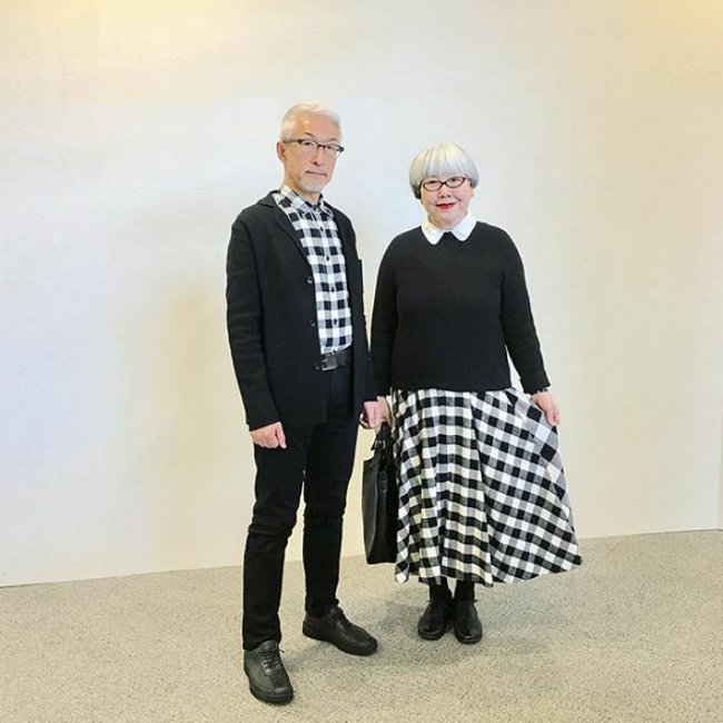 
                        Ngắm nhìn bộ ảnh cặp vợ chồng người Nhật mặc đồ đôi suốt 37 năm
                     2