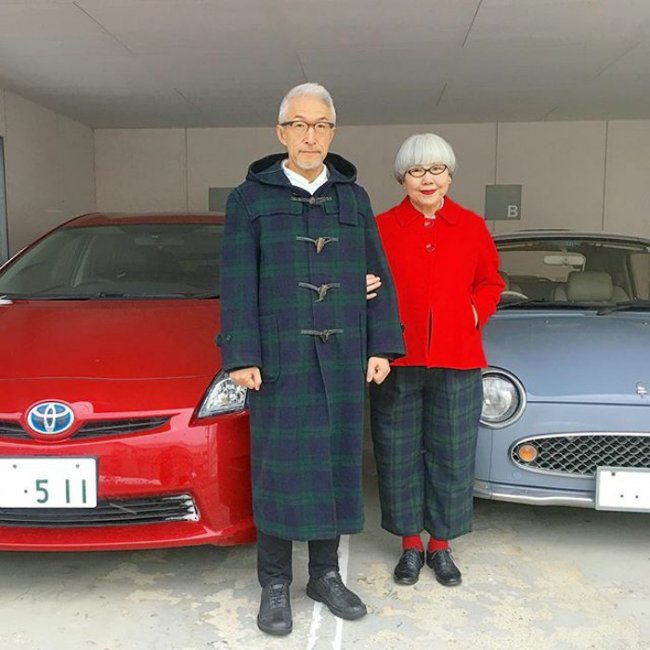 
                        Ngắm nhìn bộ ảnh cặp vợ chồng người Nhật mặc đồ đôi suốt 37 năm
                     5