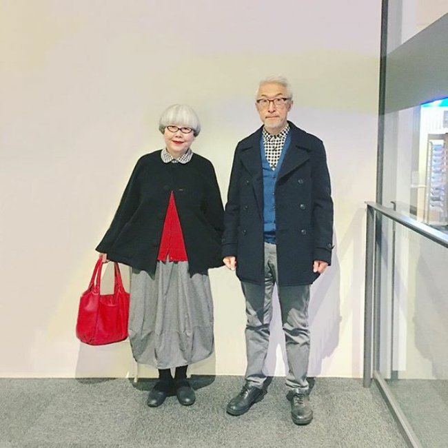 
                        Ngắm nhìn bộ ảnh cặp vợ chồng người Nhật mặc đồ đôi suốt 37 năm
                     21