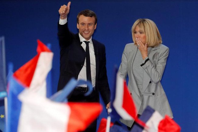 
                        15 câu nói từ Tổng thống Pháp Emmanuel Macron truyền cảm hứng cho những người dám thay đổi
                     12