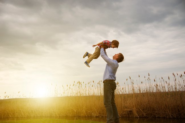 
                        8 điều quan trọng mà mọi ông bố nhất định phải dạy con trai mình
                     2