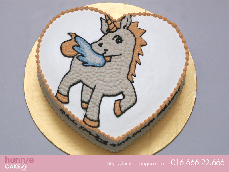 Tổng hợp những bánh sinh nhật hình con ngựa dễ thương cho người tuổi ngọ 8