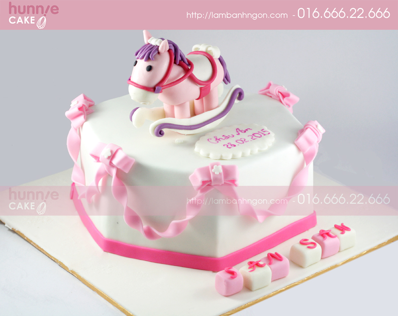 Tổng hợp những bánh sinh nhật hình con ngựa dễ thương cho người tuổi ngọ 16