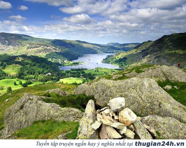 Hồ Lake District vừa được Unesco công nhận là kỳ quan thiên nhiên thế giới 3