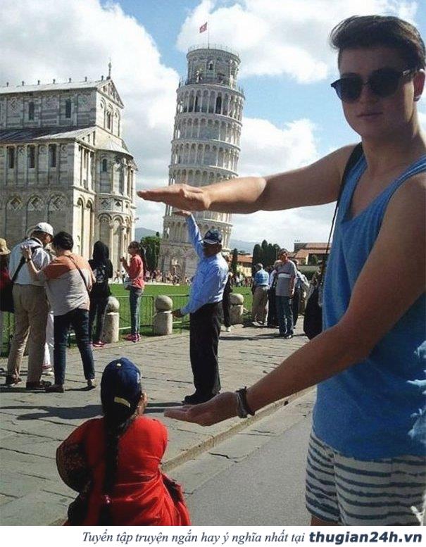 20+ kiểu chụp ảnh sống ảo chất lừ với tháp nghiêng Pisa 3