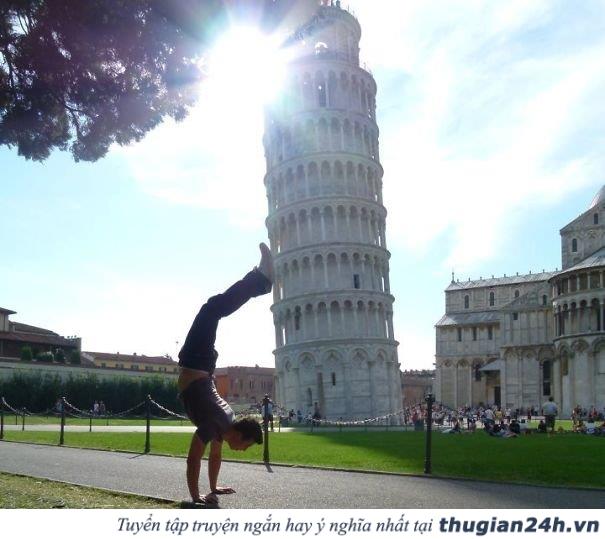 20+ kiểu chụp ảnh sống ảo chất lừ với tháp nghiêng Pisa 15
