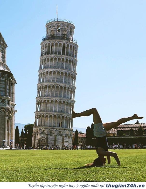20+ kiểu chụp ảnh sống ảo chất lừ với tháp nghiêng Pisa 19