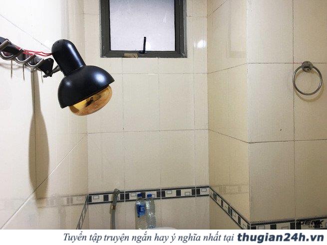 Hướng dẫn tự chế đèn sưởi nhà tắm đơn giản và an toàn chỉ với hơn 100 ngàn đồng 10